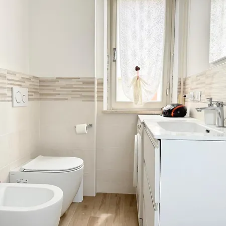 Se283 - Senigallia, Quadrilocale Con Posto Auto E Balcone * Senigallia
